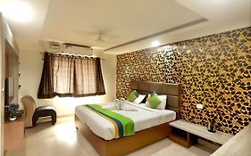 Sekaran Hotel Omr